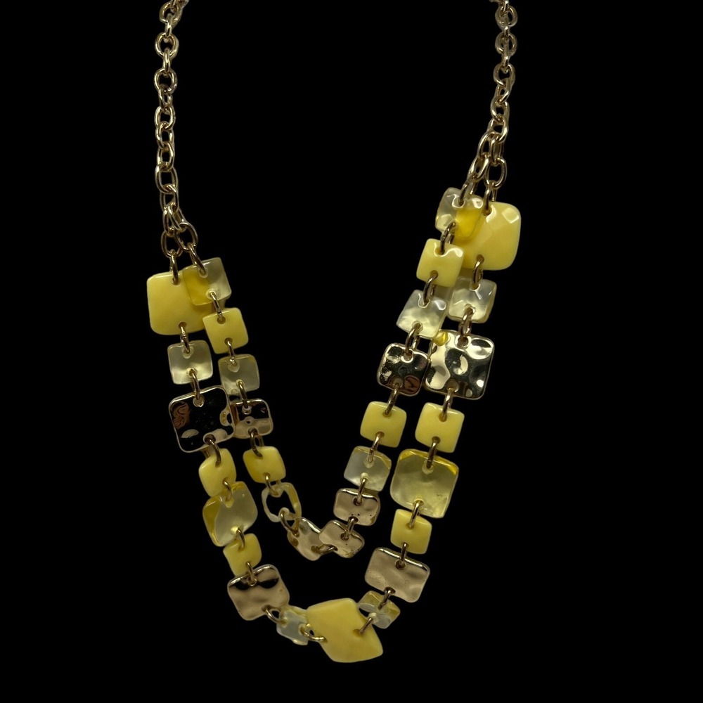 Vintage Necklace Solid and Translucent Graduated Square Yellow Beads Goldโ Tone